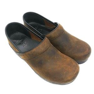 Dansko Women's Size 39 / 8.5  Antique Brown Professional Clogs Oiled